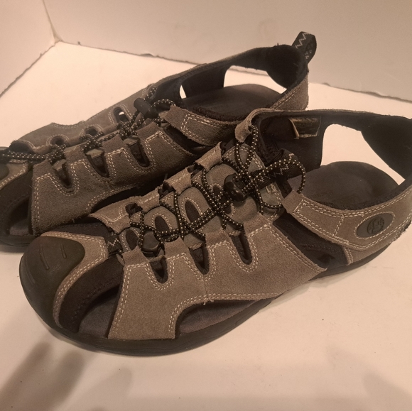 Coleman closed toe comfort outdoor shoes suede mens size 10.5 sandals - Picture 1 of 5